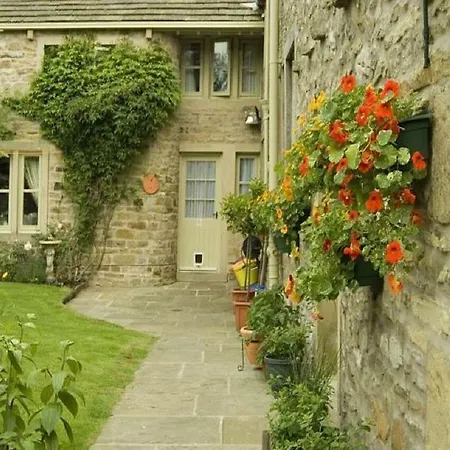 Ashfield House 5*