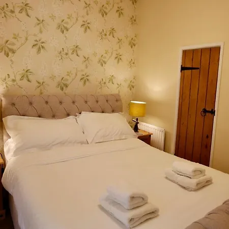 Guest house Ashfield House