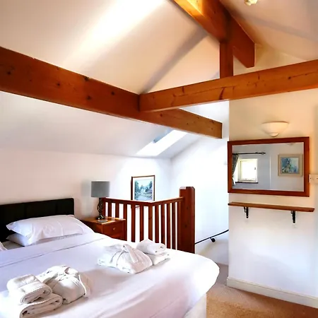 Guest house Ashfield House