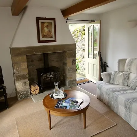 Ashfield House 5*