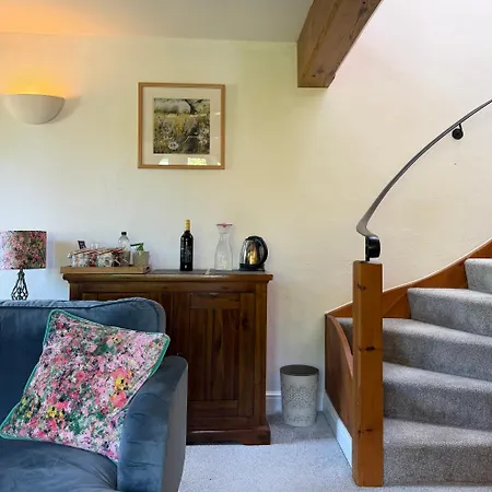 Ashfield House 5*