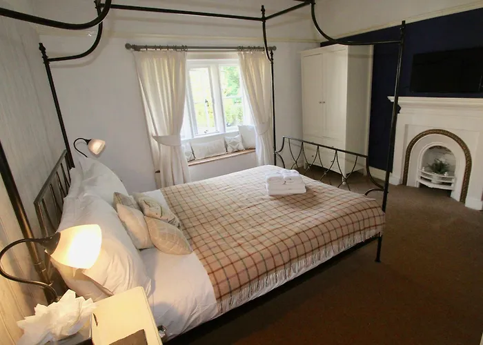 Bed & Breakfast Ashfield House