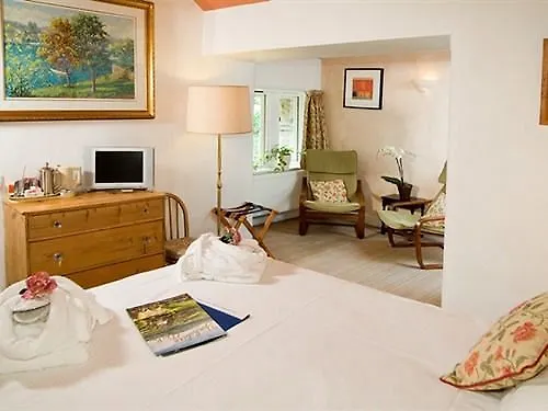 Ashfield House Bed & Breakfast